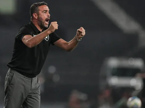 Roger Flores elogia fase do Botafogo sob comando de Artur Jorge: “Muito forte”