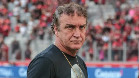 Cuca tecnico do Athletico-PR durante partida contra o Internacional no estadio Arena da Baixada pelo campeonato Brasileiro A 2024. Robson Mafra/AGIF
