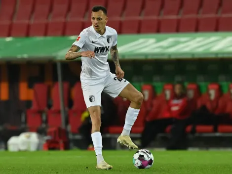 Com pré-contrato com o Bahia, Iago é homenageado no Augsburg