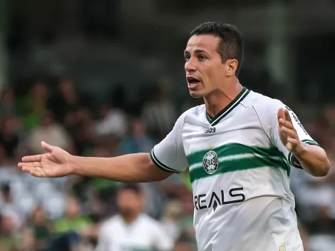 Notícia sobre Damião chega voando ao Internacional