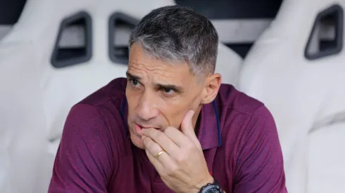 Vojvoda tecnico do Fortaleza durante partida contra o Botafogo no estadio Arena Castelao pelo campeonato Brasileiro A 2024. Lucas Emanuel/AGIF