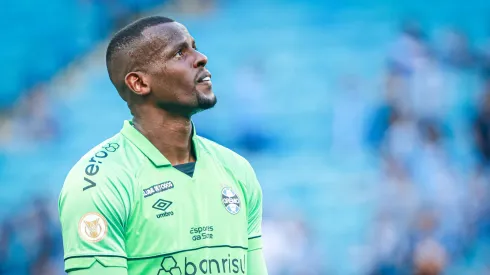 Caíque ajudou nas enchentes do Rio Grande do Sul - Foto: Maxi Franzoi/AGIF