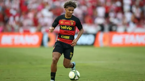 Pedro Lima tem chamado a atenção de clubes europeus.