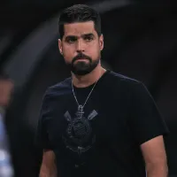 António Oliveira fala sobre interesse do Corinthians em Deyverson: \'Qualquer equipe gostaria de ter\'