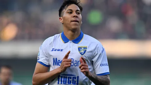 Kaio Jorge durante confronto contra o Frosinone no Campeonato Italiano.