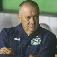 James Freitas abre o jogo sobre efetivação no Coritiba: “Nem penso a respeito disso\'