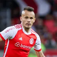 Estafe diz que Renê pode renovar com o Internacional: \'Negociações em andamento\'