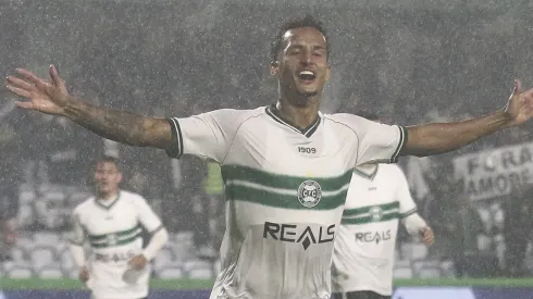 Morelli vem se destacando na Série B - foto: Gabriel Rosa Machado/AGIF