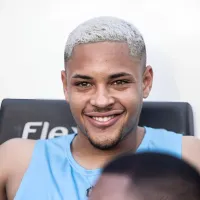 Ex-Cruzeiro, Vitor Roque \'festeja\' saída de Xavi e deve ganhar chance no Barcelona