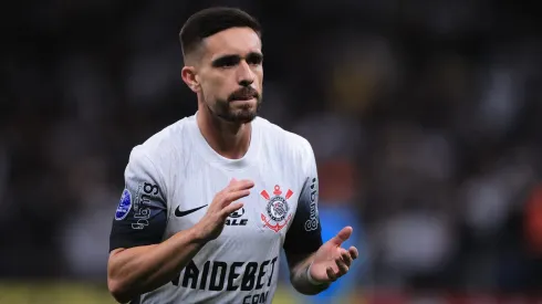 Coronado vem brilhando com a camisa do Timão.