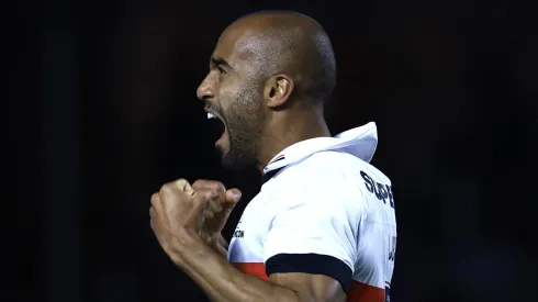 Lucas Moura jogador do Sao Paulo comemora seu gol durante partida contra o Cruzeiro no estadio Morumbi pelo campeonato Brasileiro A 2024. Marcello Zambrana/AGIF