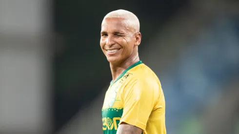 Deyverson durante confronto contra o Porto Velho na Copa Verde 2024.