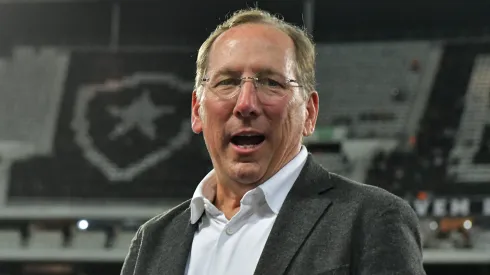 John Textor presidente da SAF do Botafogo durante partida contra o Atletico-GO no estadio Engenhao pelo campeonato Brasileiro A 2024. Thiago Ribeiro/AGIF