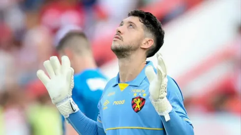 Caíque França pediu confiança para a torcida - Foto: Marlon Costa/AGIF