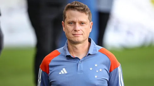 Treinador terá mais opções ofensivas diante do Cuiabá.