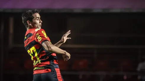 Everton Felipe em sua passagem pelo Sport.