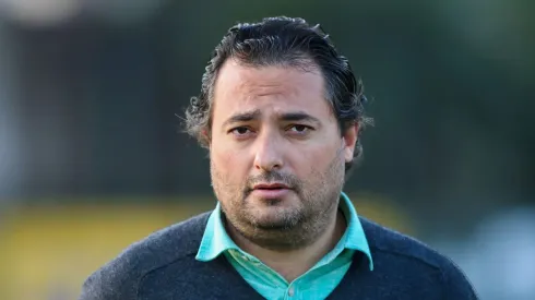 Alexandre Mattos durante treino do Palmeiras no CT Academia de Futebol. Diretor pode fechar com defensor do Ceará.