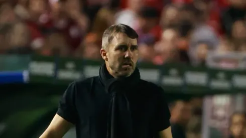 Jornalista opina sobre Coudet no Internacional.