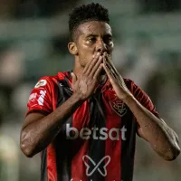 Titular do Vitória, Willian Oliveira se emociona com artilharia: \'Não era nem para eu estar aqui\'