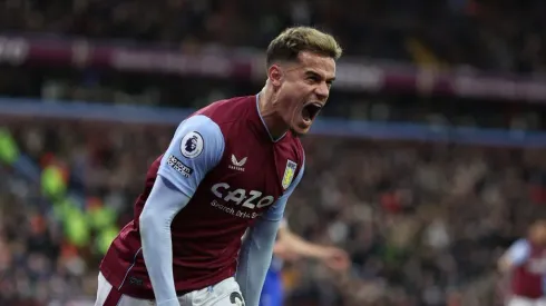 Philippe Coutinho, jogando pelo Aston Villa.
O Vasco acertou o retorno do emia e +2 reforços.