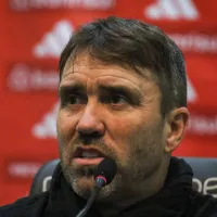 Bolívar pede permanência de Coudet no Inter e detona elenco: \'perder gols não é culpa dele\'