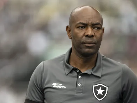 Notícia sobre Claudio Caçapa 'ferve' no Vasco