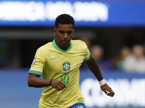 Rodrygo reconhece necessidade de mudança na Seleção: “Precisa melhorar”