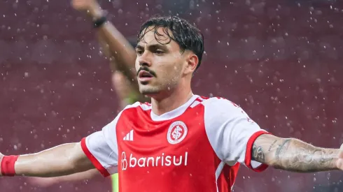 Mauricio deixou o Internacional.