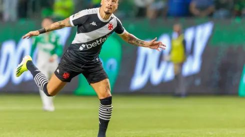 Zagueiro Maicon em jogo do Vasco da Gama (Vilmar Bannach / Alamy Stock Photo)