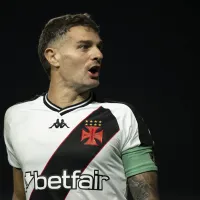 Vegetti surpreende torcida do Vasco e revela papo com Coutinho: \'Está muito entusiasmado\'