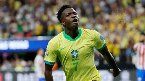 Vini Jr atuando na Seleção Brasileira