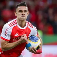 Internacional: Rafael Santos Borré vira \'inimigo do gol\' e torcida reage: \'Inacreditável, muito ruim\'