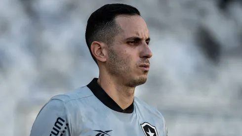 Gatito Fernández durante confronto contra o Audax no Campeonato Carioca 2024.