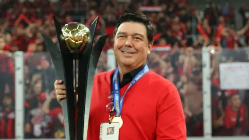 Ex-dirigente se pronuncia sobre saída do Athletico. Foto: Reprodução/ Twitter oficial Alex Leitão