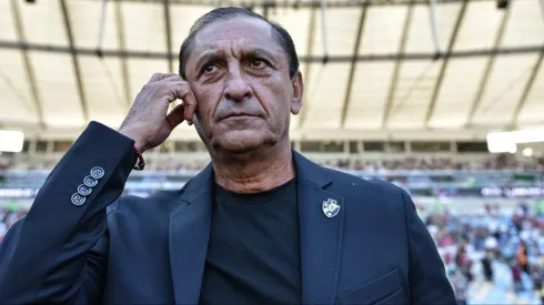 Corinthians recebe resposta por contratação de atacante (Imagem: Thiago Ribeiro/AGIF)