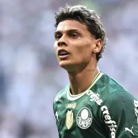 Richard Ríos \'assusta todos\' no Palmeiras e situação de possível lesão é atualizada