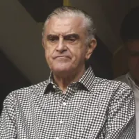 Petraglia é criticado por torcida do Athletico-PR após Diniz avançar com o Inter: \'Foi traído\'