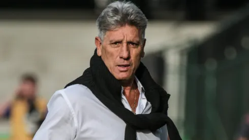 Renato Portaluppi, tecnico do Gremio Renato Gaucho, durante partida contra o Bragantino (Imagem: Robson Mafra/AGIF)
