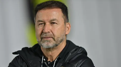 Augusto Melo antes da partida contra o Vasco pelo campeonato Brasileiro A (Imagem: Thiago Ribeiro/AGIF)