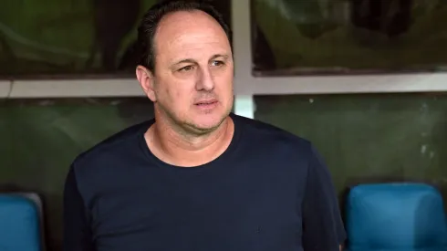 Rogério Ceni durante confronto contra o Fortaleza no Brasileirão 2024.