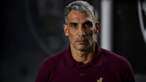 Juan Pablo Vojvoda tecnico do Fortaleza durante partida contra o Vasco no estadio Sao Januario pelo campeonato Brasileiro A 2024