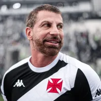 Pedrinho diz \'sim\' e Vasco empresta Clayton Silva ao Rio Ave-POR: \'Já viajou\'