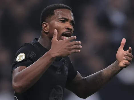 Corinthians decide agir e toma decisão sobre futuro de Cacá