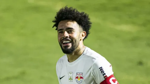 Claudinho interessa ao Flamengo.