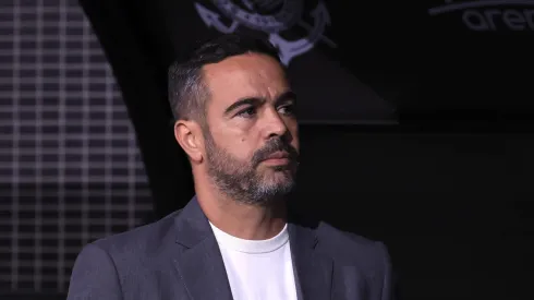 Artur jorge tecnico do Botafogo durante partida contra o Corinthians no estadio Arena Corinthians pelo campeonato Brasileiro A 2024