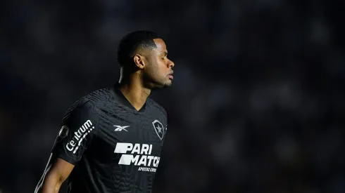 Júnior Santos durante confronto contra o Vasco no Campeonato Brasileiro de 2024.