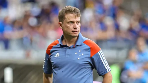 Fernando Sebra, treinador do Cruzeiro.