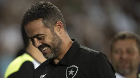 Artur Jorge tecnico do Botafogo durante partida contra o LDU no estadio Engenhao pelo campeonato Copa Libertadores 2024