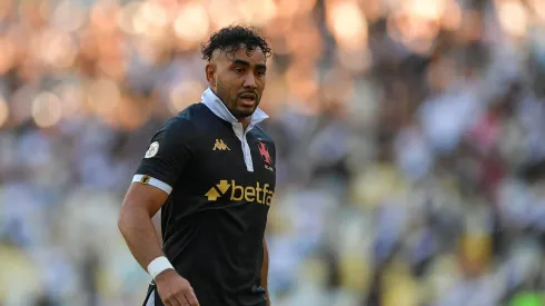Payet jogador do Vasco durante partida contra o Flamengo no estadio Maracana pelo campeonato Brasileiro A 2024. Meia vive drama no clube