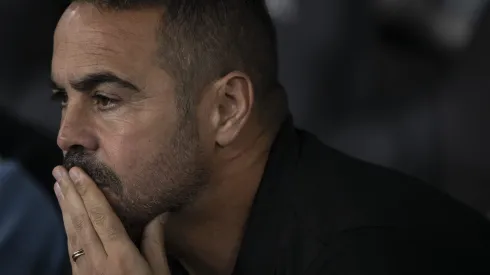 Artur Jorge tecnico do Botafogo durante partida contra o Cruzeiro no estadio Engenhao pelo campeonato Brasileiro A 2024